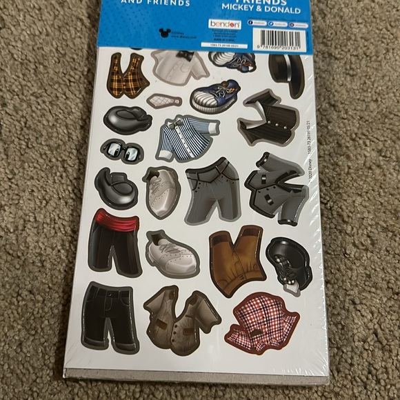 Disney Mickey Mouse Magnetic Doll Tin - Picture 3 of 4